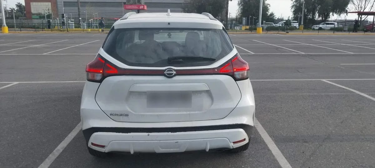 Nissan Kicks 1.6 Sense 4x2 Mt 5p año 2023