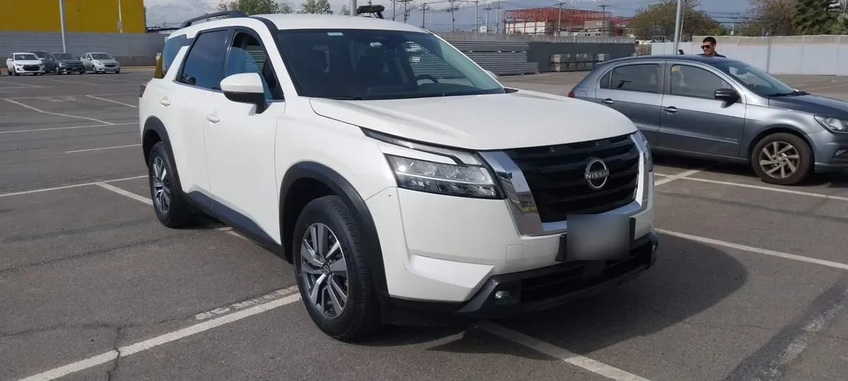 Nissan Pathfinder 3.5 Sense 2wd Cvt At 5p año 2024