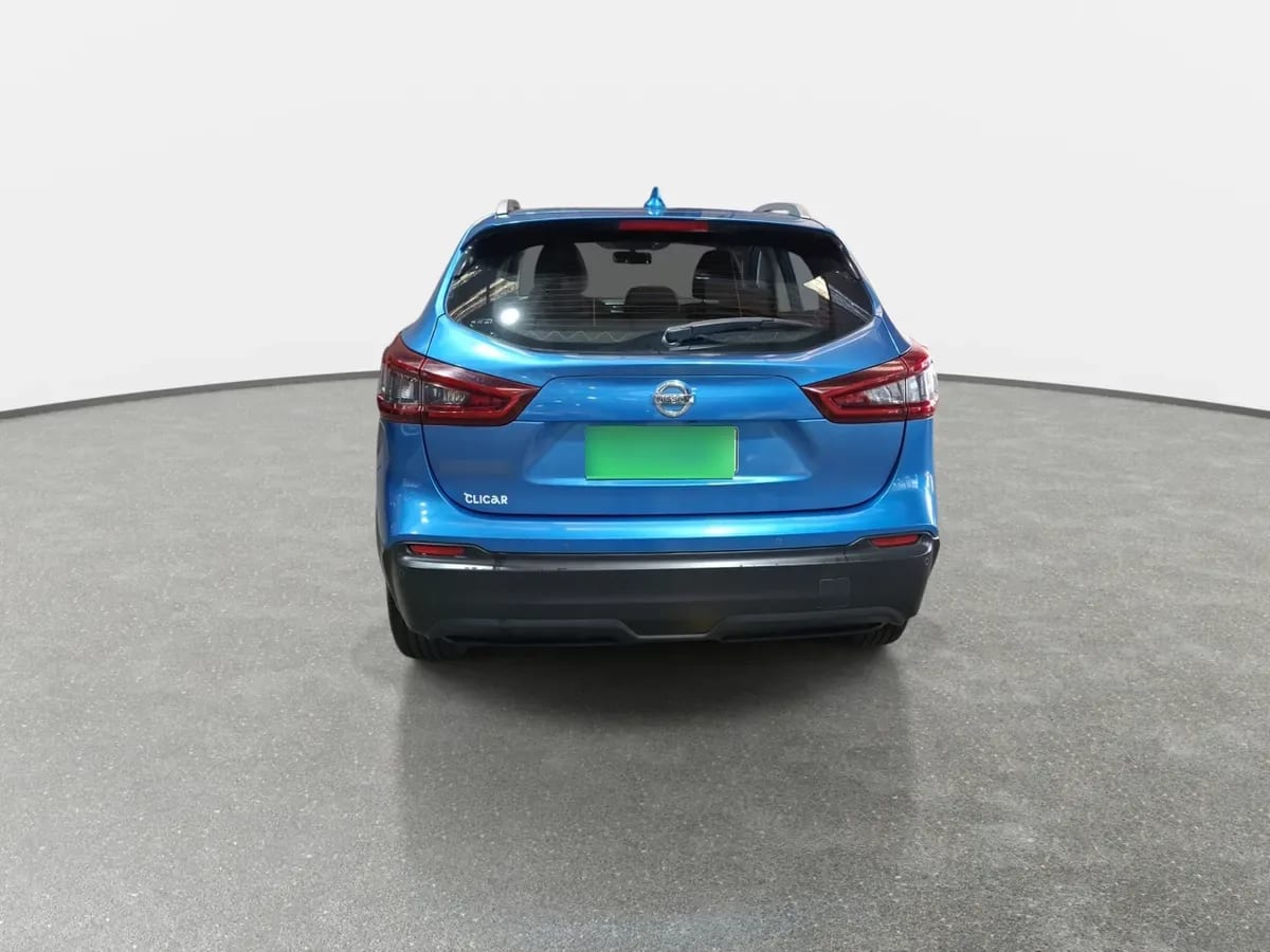 Nissan Qashqai 2.0 Advance 4x2 Mt 5p año 2021