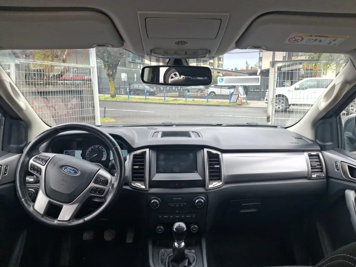 Ford Ranger 3.2 Xlt 4x4 Diesel Dob. Cab. Mt 4p año 2022