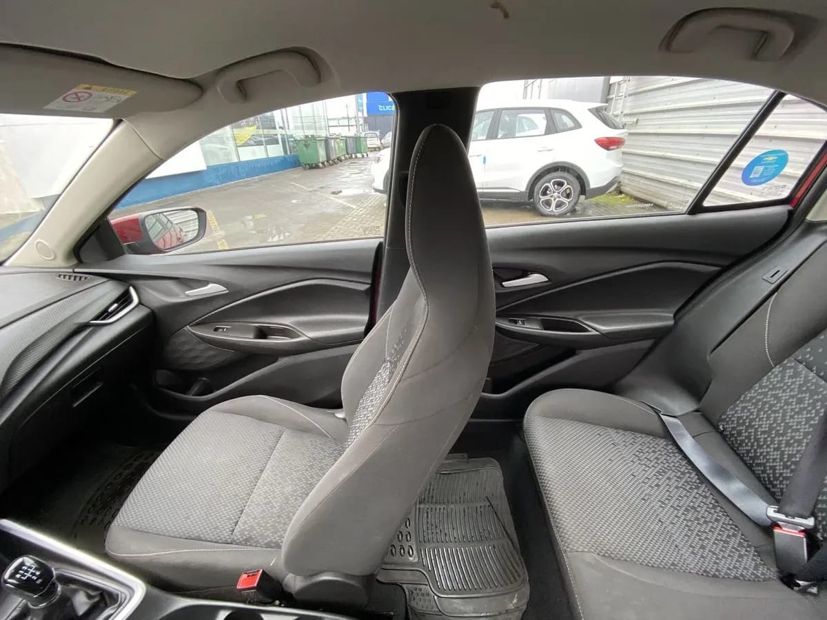 Chevrolet Onix 1.0t Ltz 4x2 Mt 5p año 2022