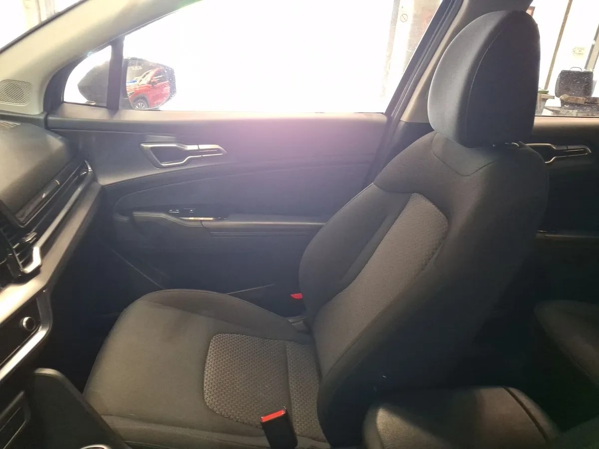 Kia Sportage 2.0 Ex Benc 2wd 6mt 5p año 2023