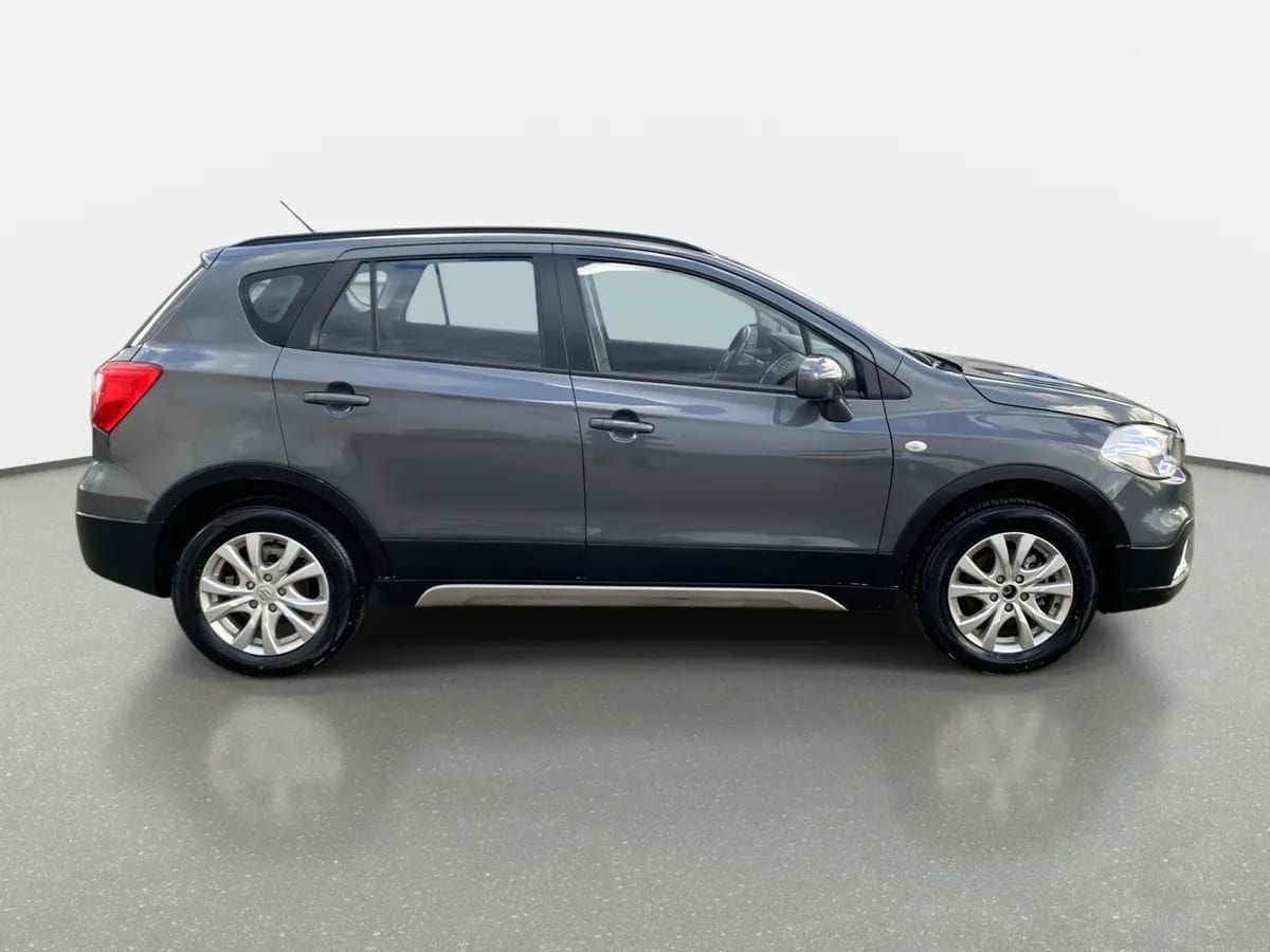 Suzuki S-Cross 1.6 Gl 4x2 Mt 5p año 2022