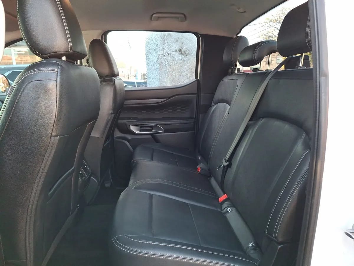 Ford Ranger 2.0 Xlt Diesel 4x2 Dob. Cab. At 4p año 2024