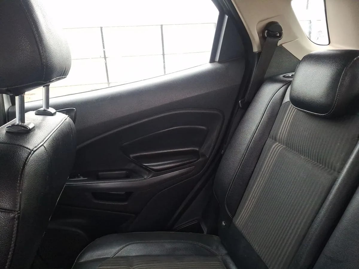 Ford Ecosport 1.5 Freestyle 4x2 Mt 5p año 2018