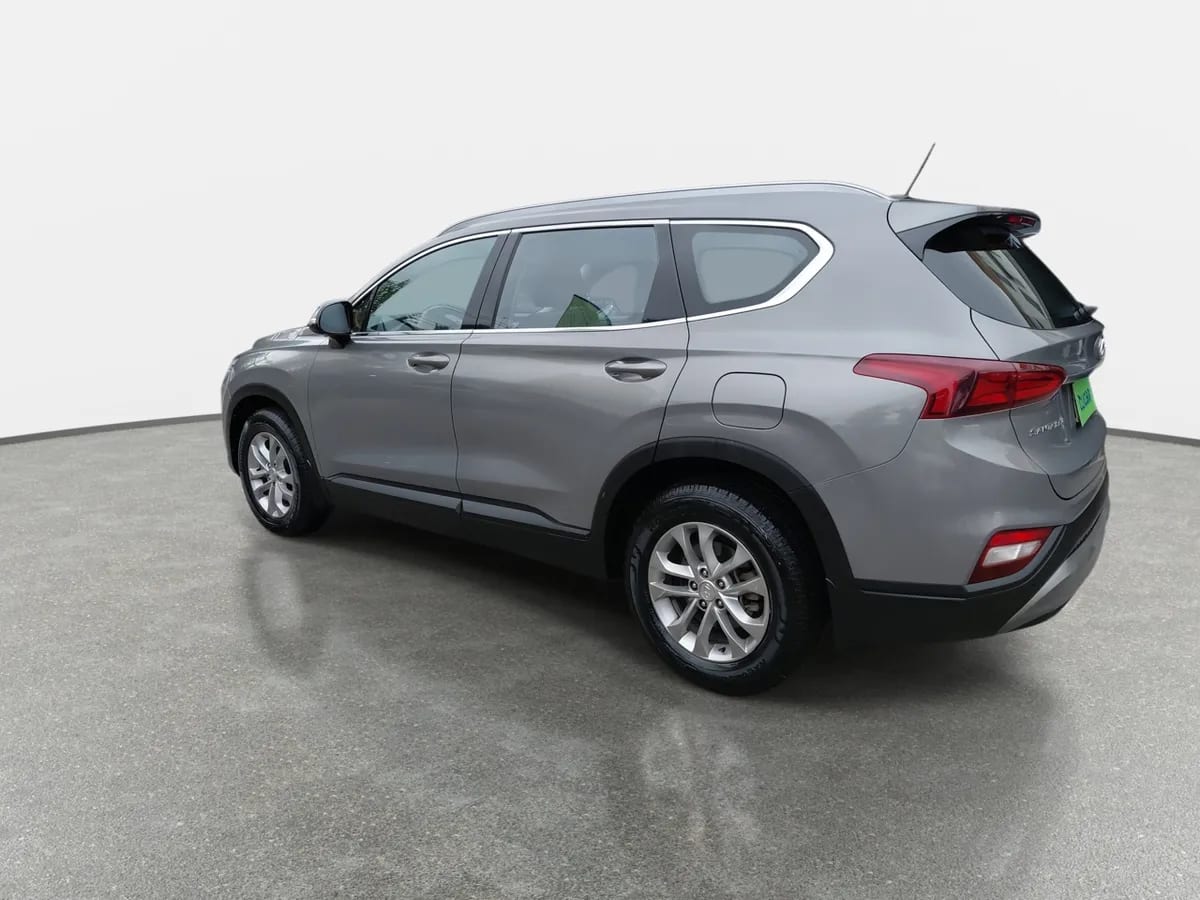 Hyundai Santa Fe 2.4 Plus 4x2 At 5p año 2020