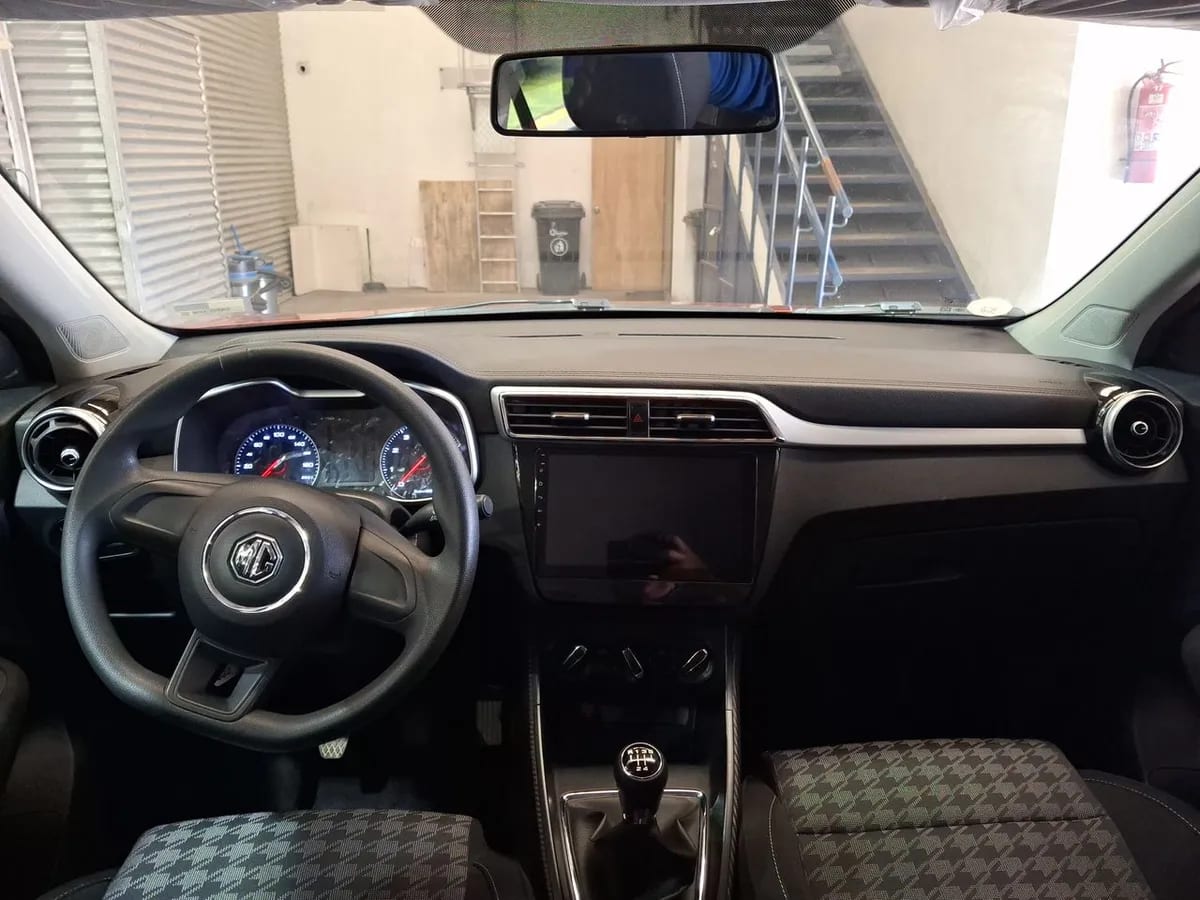 MG Mg Zs 1.5 Std 4x2 Mt 5p año 2023