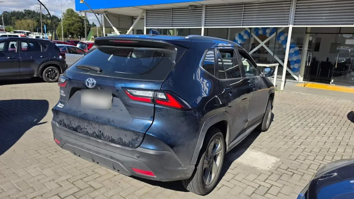 Toyota Yaris Cross 1.5 Xi 4x2 Cvt At 5p año 2025
