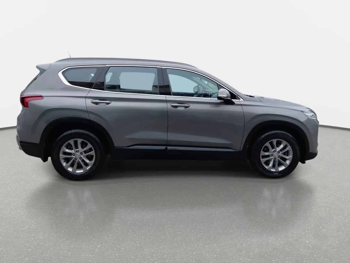 Hyundai Santa Fe 2.4 Plus 4x2 At 5p año 2020