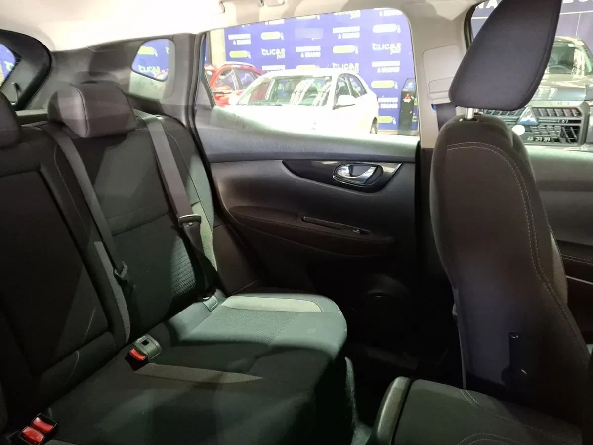 Nissan Qashqai 2.0 Advance 4x2 Mt 5p año 2021
