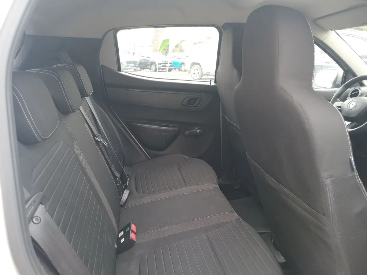 Renault Kwid 1.0 Zen 4x2 Hb Mt 5p año 2022