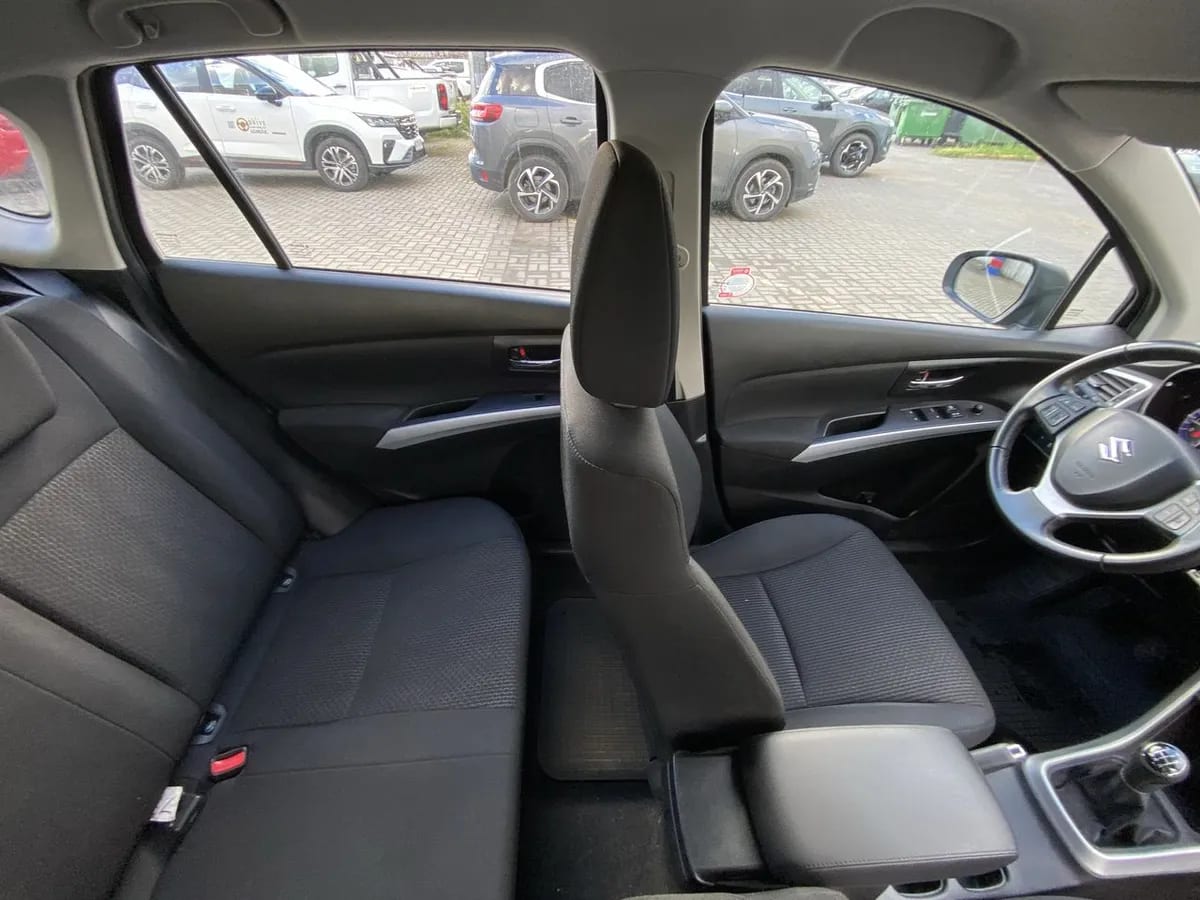Suzuki S-Cross 1.6 Gl 4x2 Mt 5p año 2022
