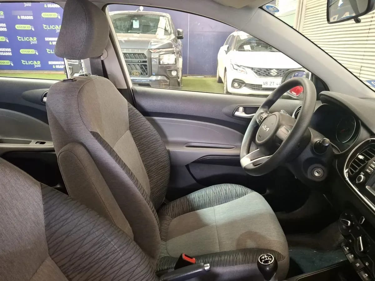 Kia Soluto 1.4 Ex Full 4x2 Mt 4p año 2024