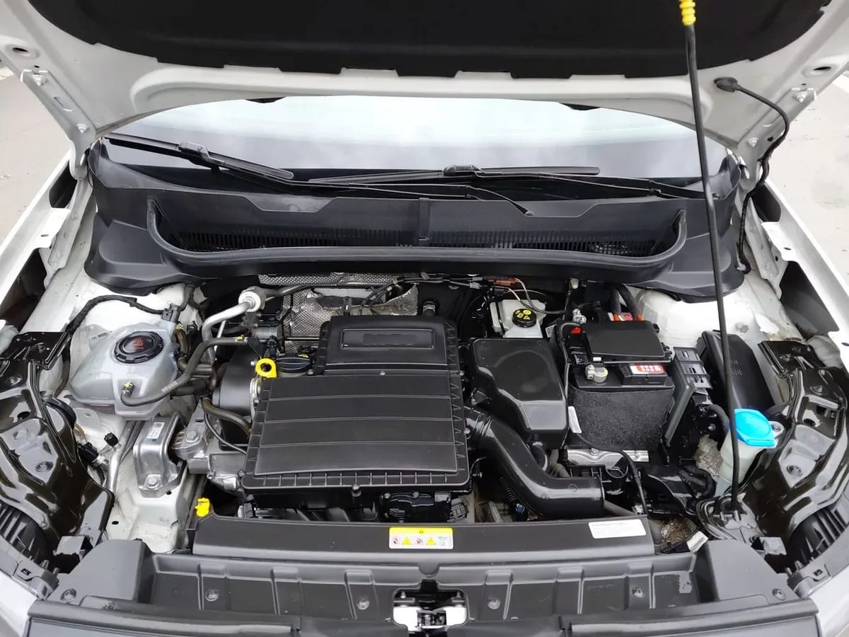 Volkswagen T-Cross 1.6 Msi Trendline 4x2 Mt5 5p año 2021
