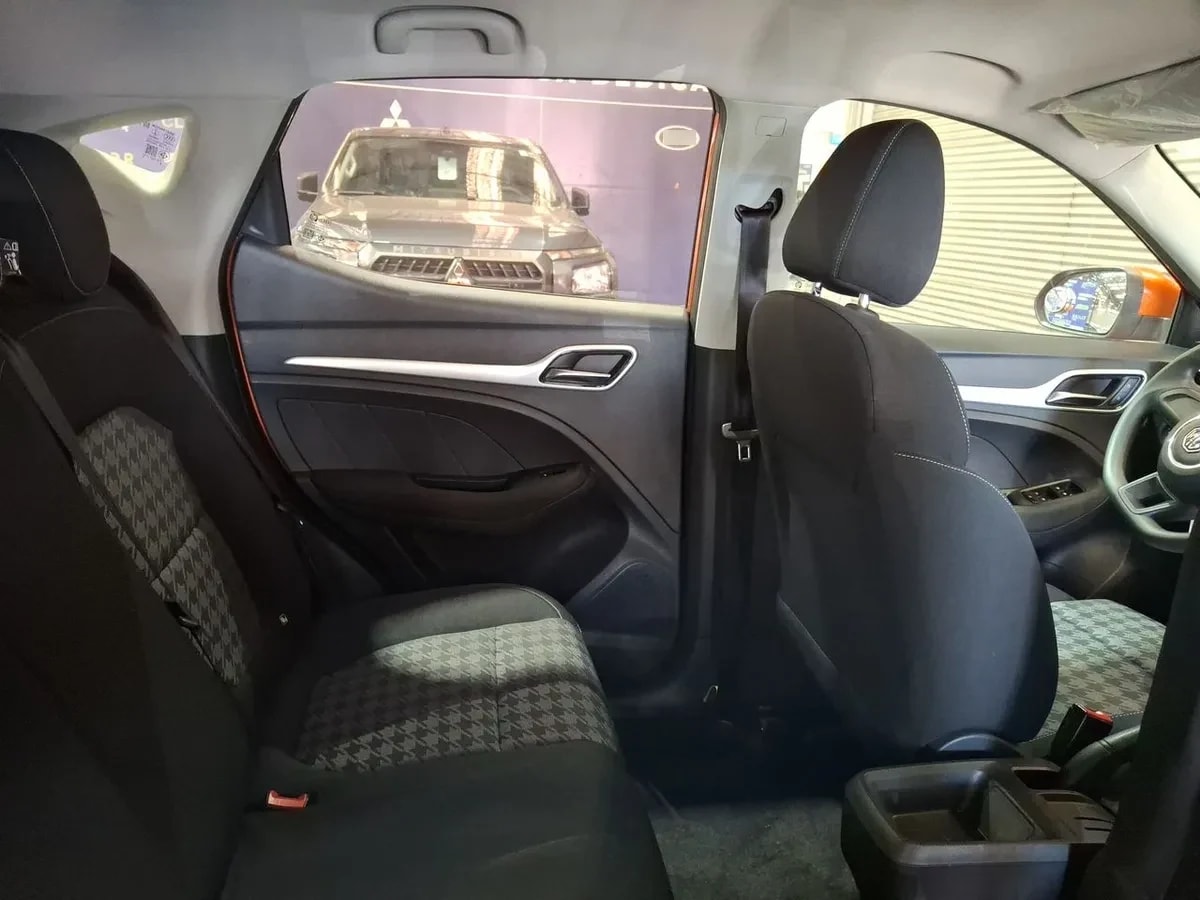 MG Mg Zs 1.5 Std 4x2 Mt 5p año 2023