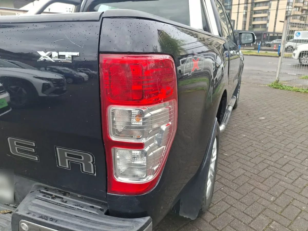 Ford Ranger 3.2 Xlt 4x4 Diesel Dob. Cab. Mt 4p año 2022