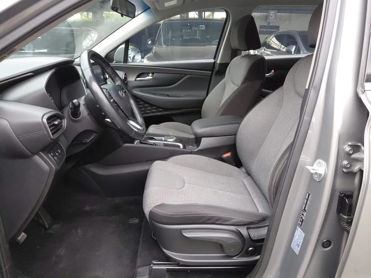 Hyundai Santa Fe 2.4 Plus 4x2 At 5p año 2020