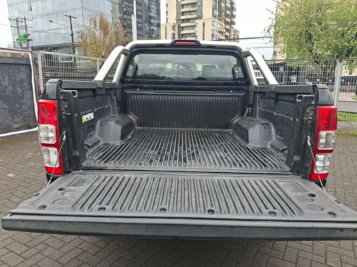 Ford Ranger 3.2 Xlt 4x4 Diesel Dob. Cab. Mt 4p año 2022