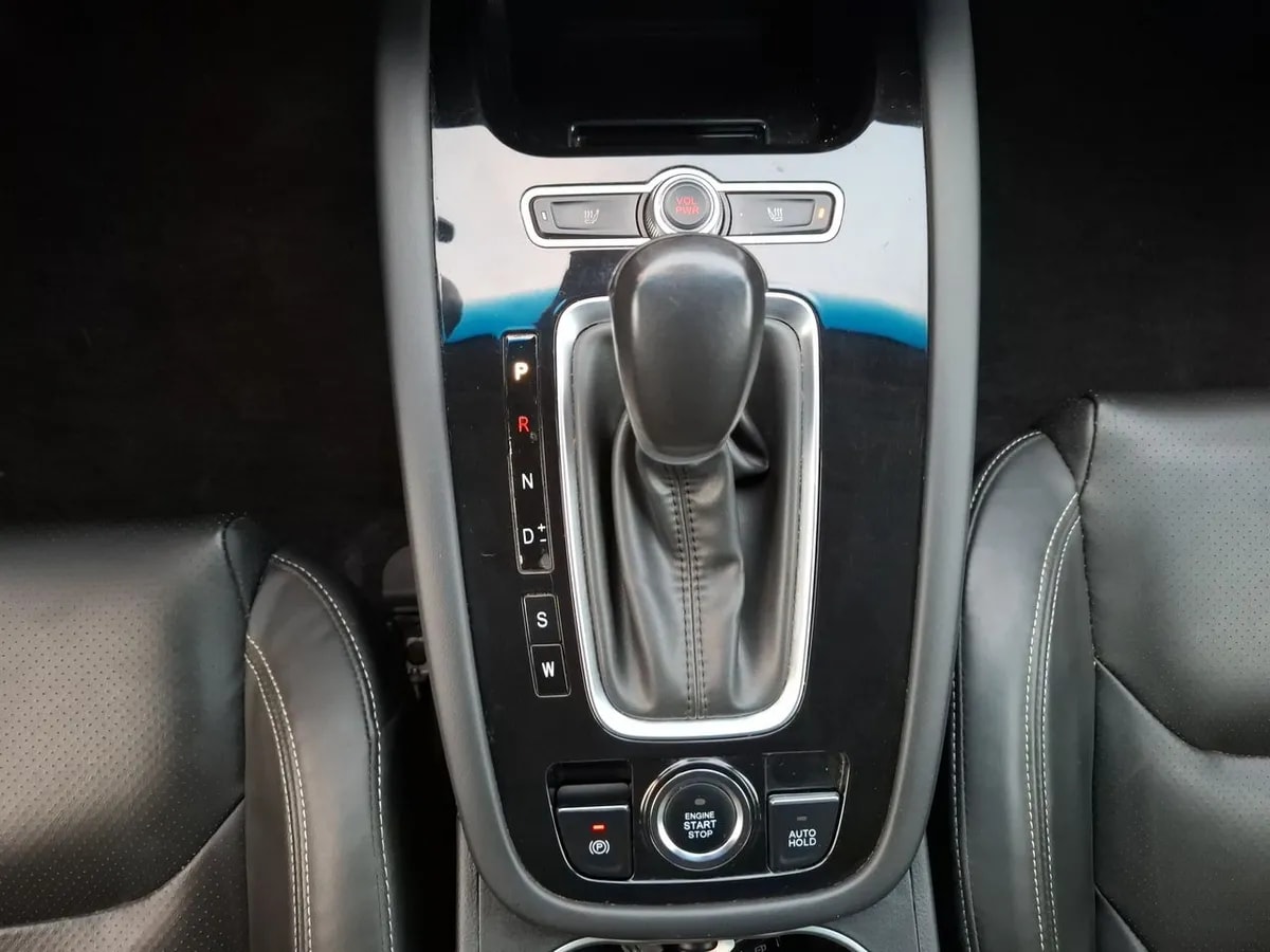 Jetour X70 1.5t Glx 4x2 At 5p año 2023
