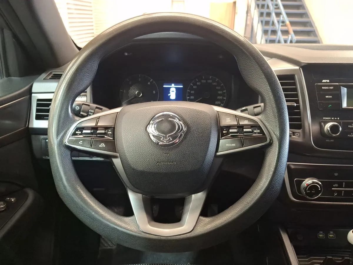 Ssangyong Musso 2.2 Grand Glx Td Diesel 2wd Mt6 4p año 2022