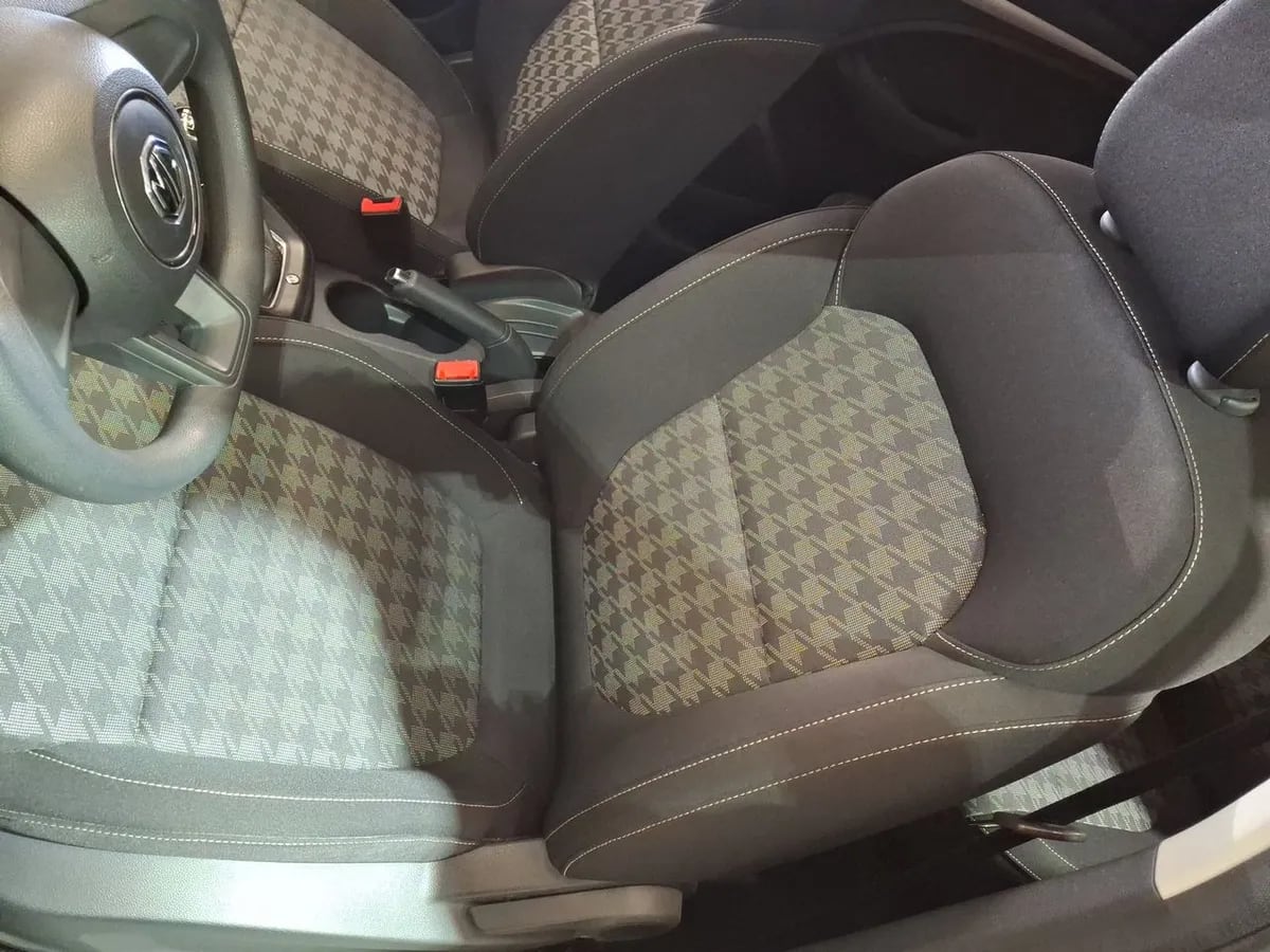 MG Mg Zs 1.5 Std 4x2 Mt 5p año 2023
