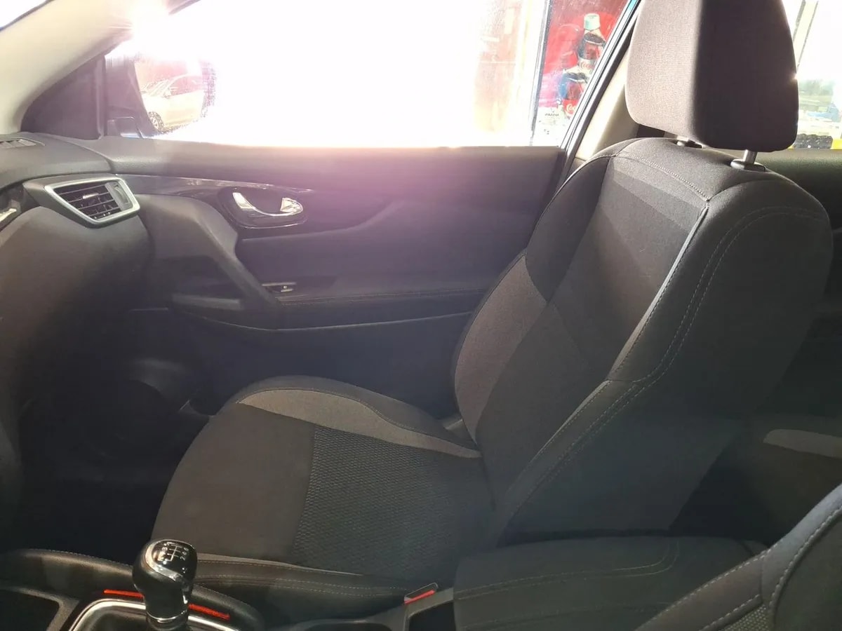 Nissan Qashqai 2.0 Advance 4x2 Mt 5p año 2021