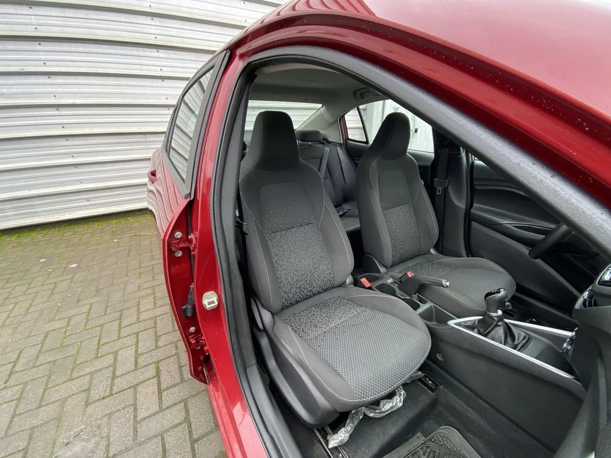 Chevrolet Onix 1.0t Ltz 4x2 Mt 5p año 2022