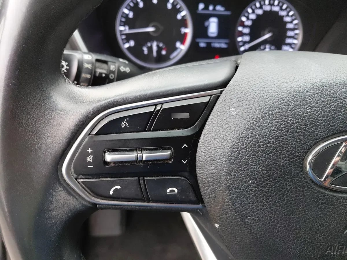 Hyundai Santa Fe 2.4 Plus 4x2 At 5p año 2020