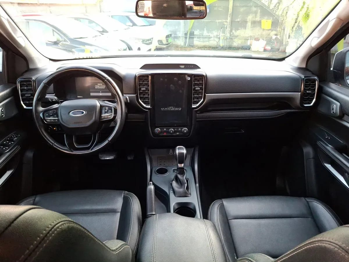 Ford Ranger 2.0 Xlt Diesel 4x2 Dob. Cab. At 4p año 2024