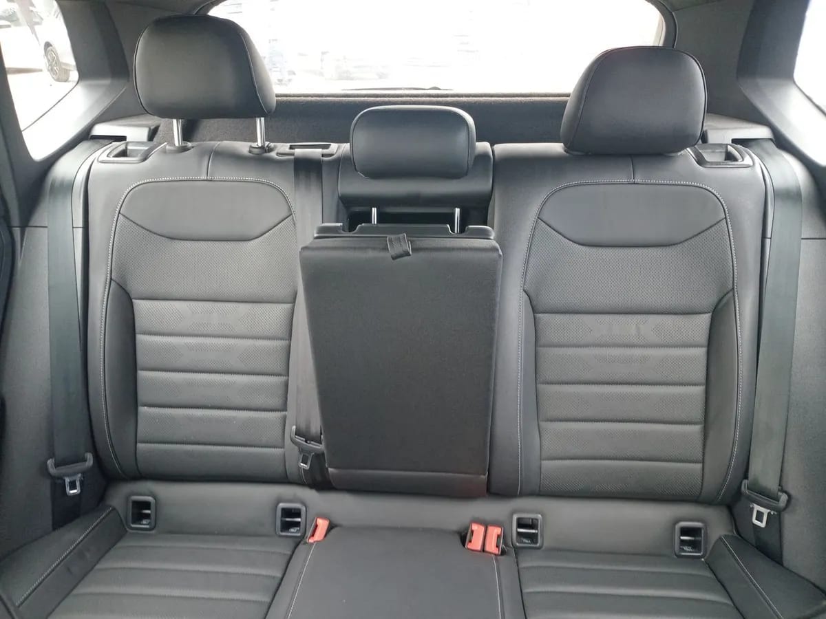 Volkswagen Taos 1.4 Tsi Highline 4x2 At 5p año 2025
