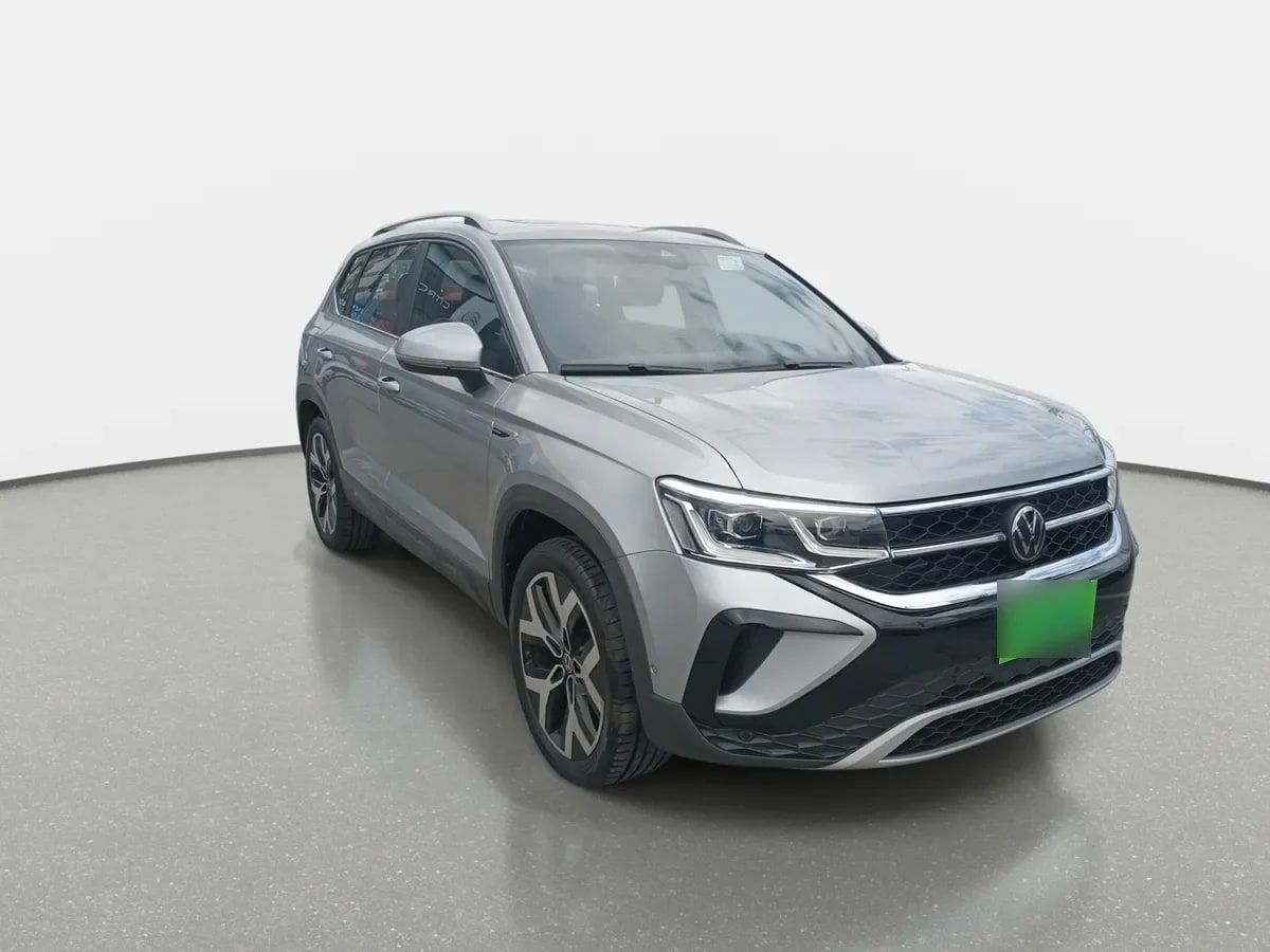 Volkswagen Taos 1.4 Tsi Highline 4x2 At 5p año 2025