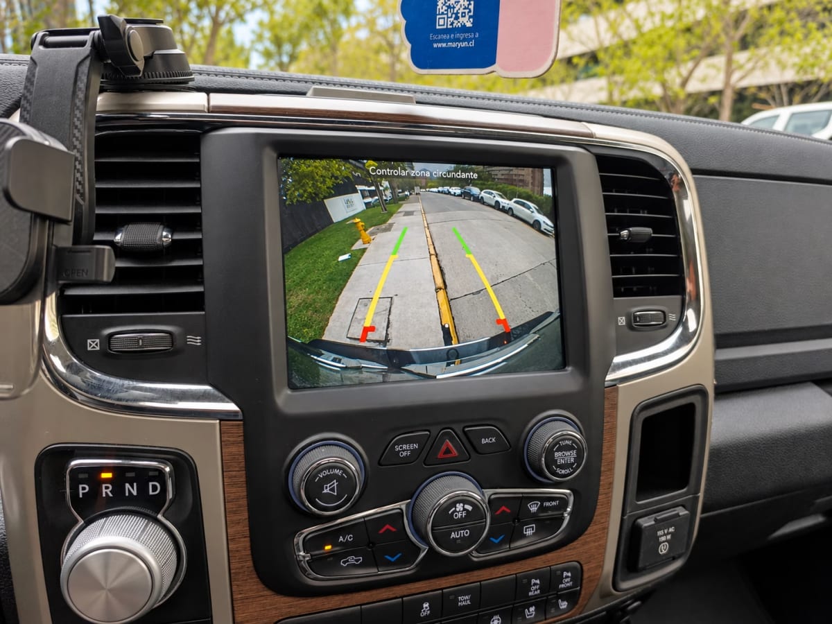 Ram 1500 Laramie Sport Crew año 2020