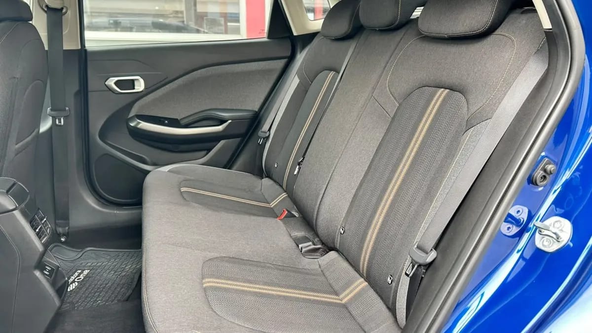 Kia K3 1.6 Ex 4x2 Mt 4p año 2025