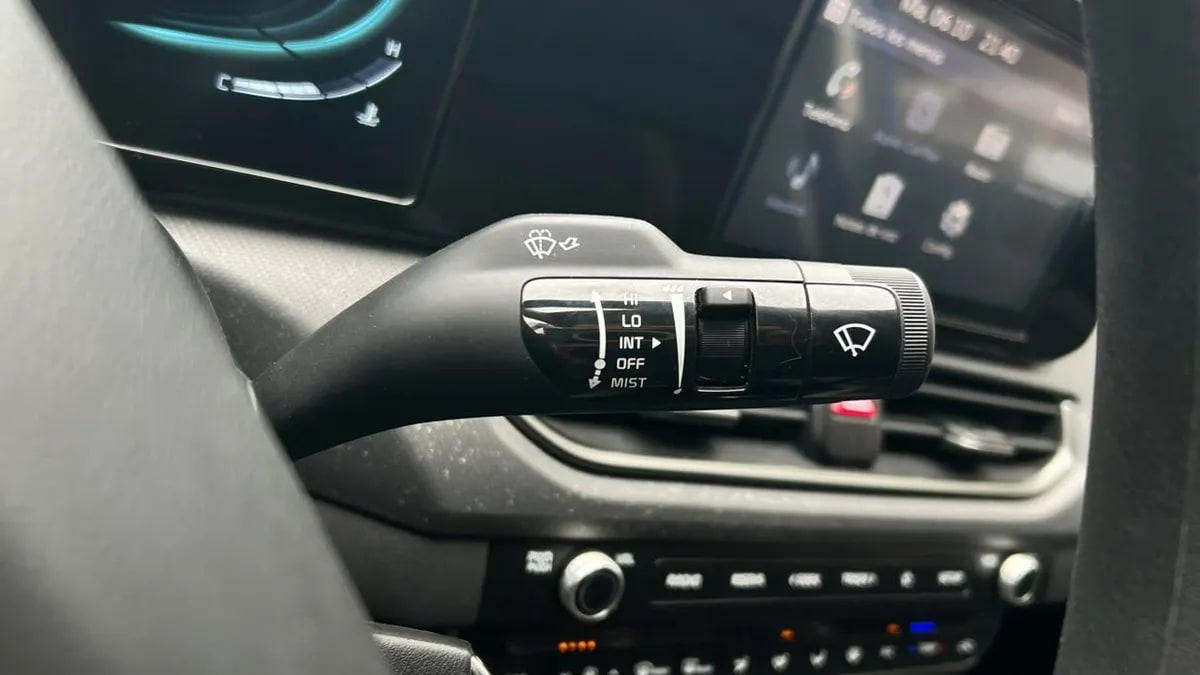 Kia K3 1.6 Ex 4x2 Mt 4p año 2025