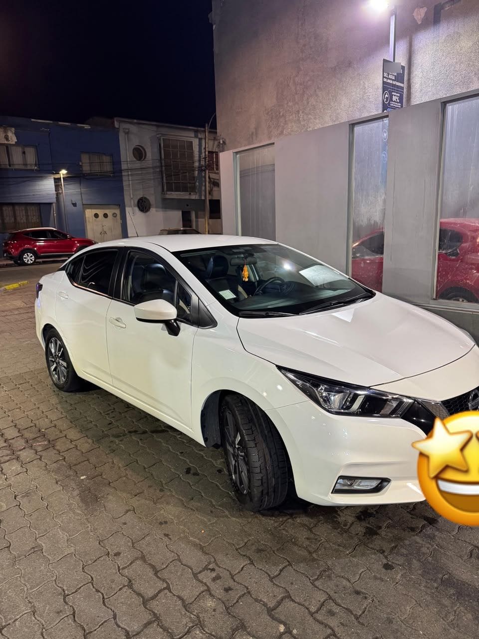 NISSAN VERSA 1.6 V-Drive Mt año 2022