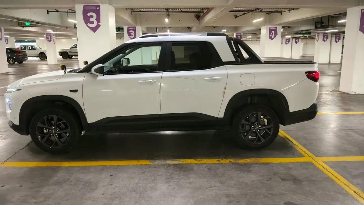 CHEVROLET MONTANA 1.2 Premier Mt año 2024