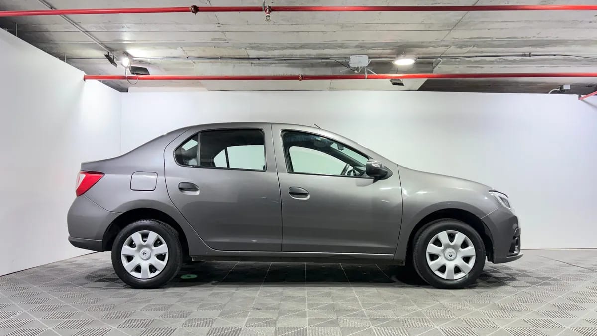Renault Symbol 1.6 Zen Mt año 2021