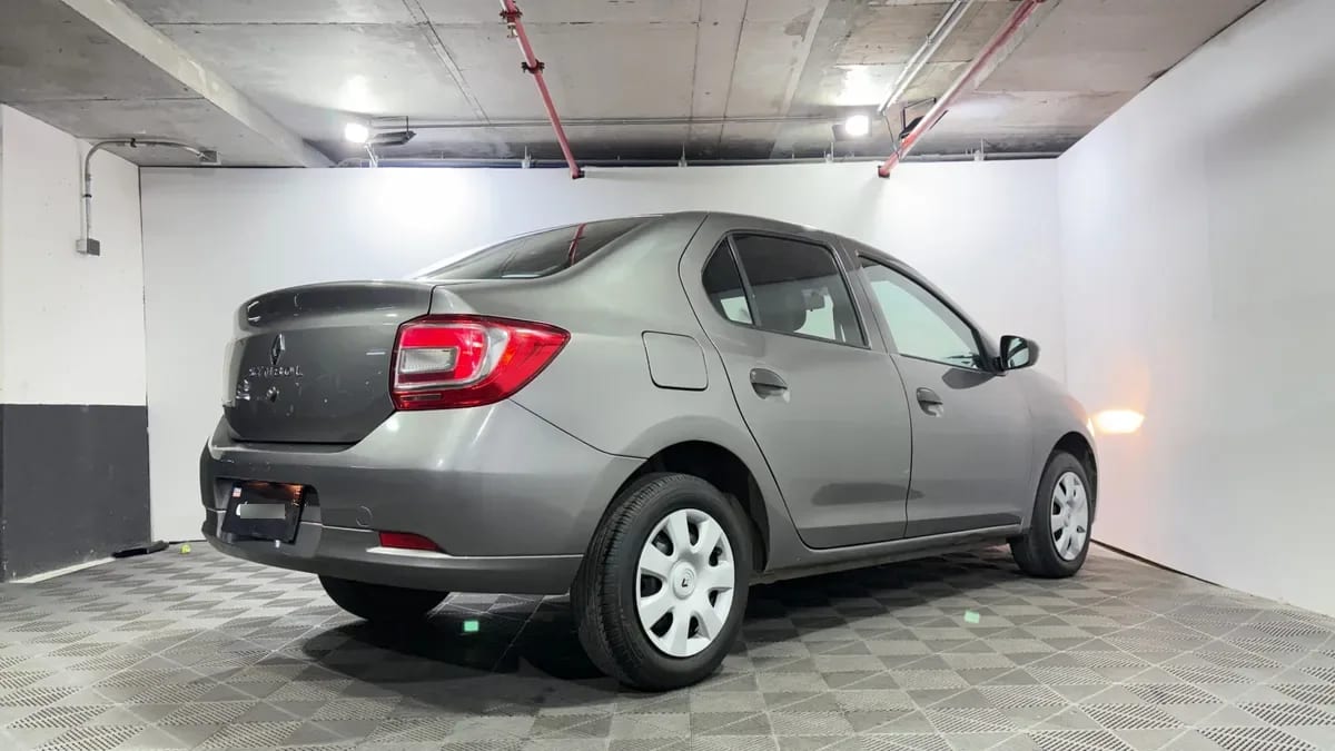 Renault Symbol 1.6 Zen Mt año 2021