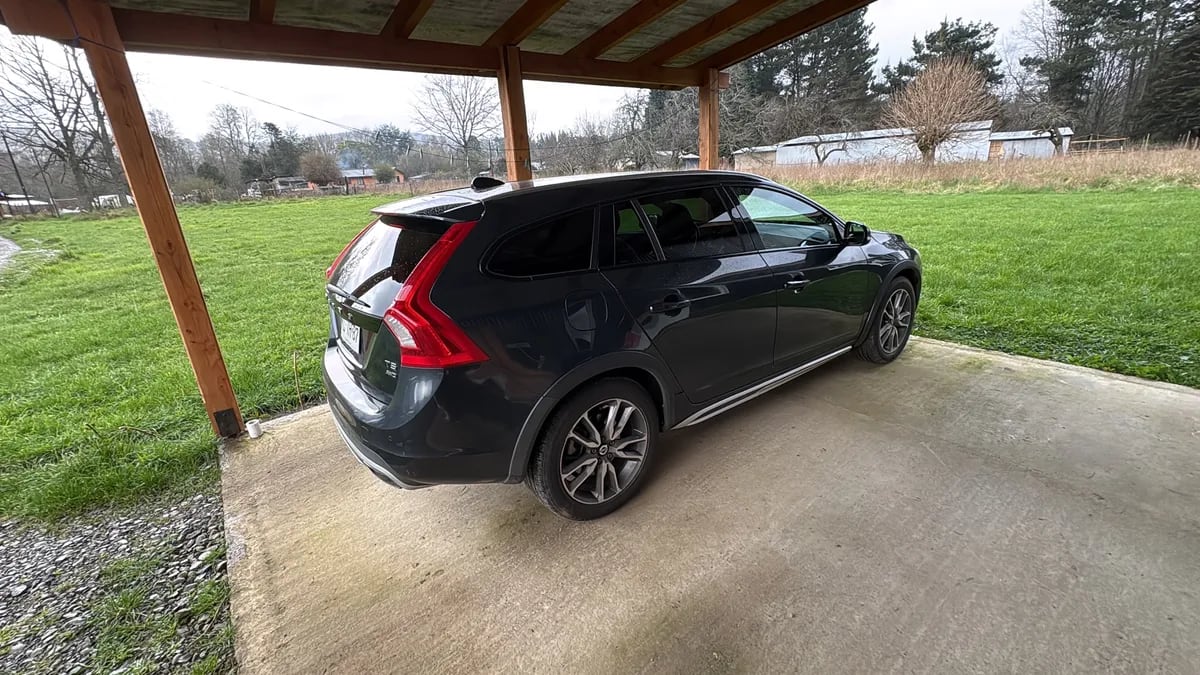 VOLVO V60 Otra año 2018