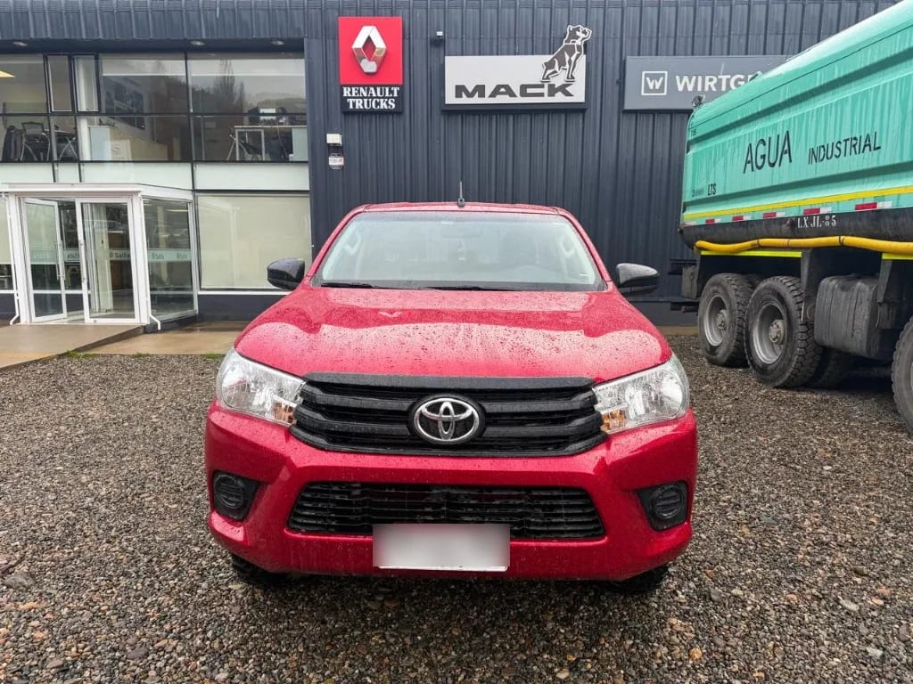 Toyota Hilux Hilux Dc 4x4 2.4 D Dx Mt año 2024