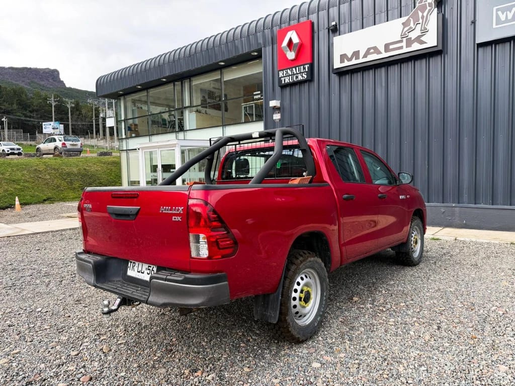 Toyota Hilux Hilux Dc 4x4 2.4 D Dx Mt año 2024
