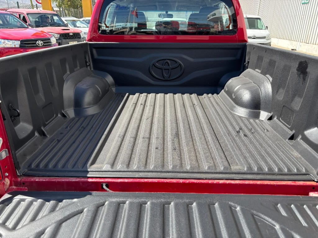 Toyota Hilux Dc 4x4 2.4 D Dx Mt año 2024