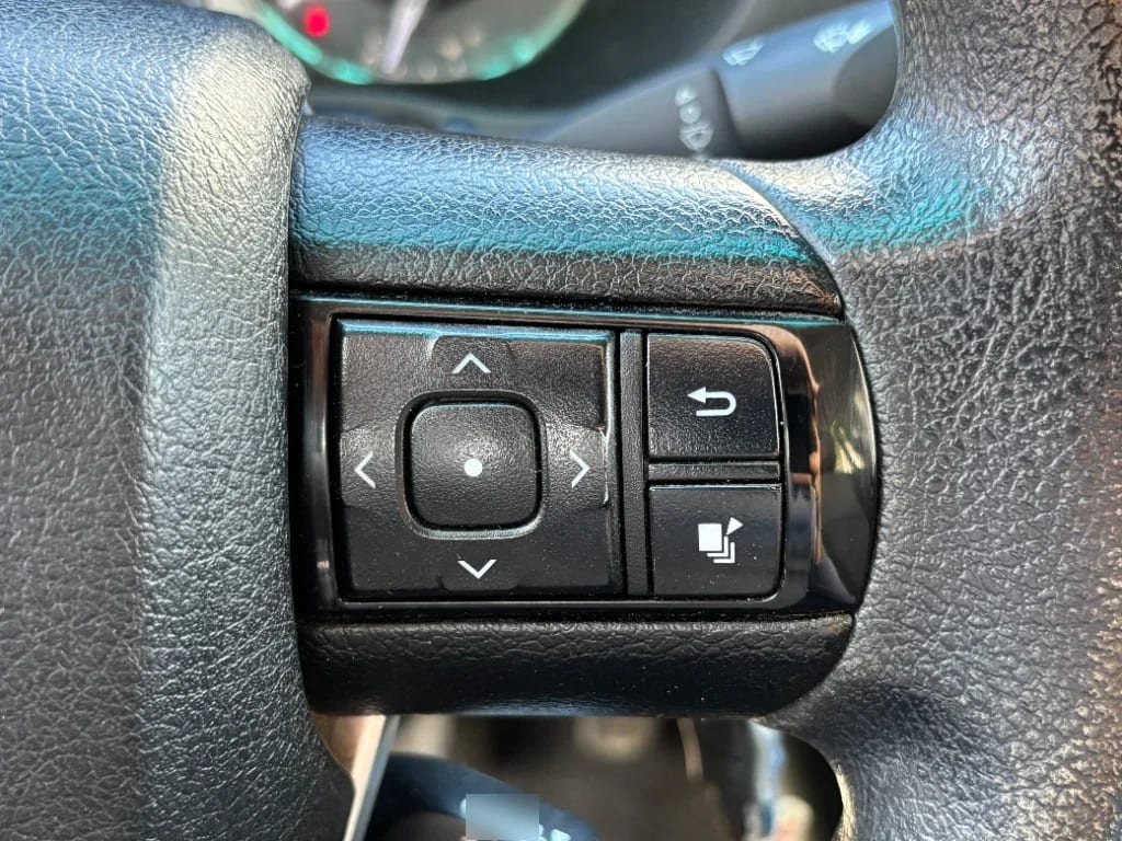 Toyota Hilux Dc 4x4 2.4 D Dx Mt año 2024