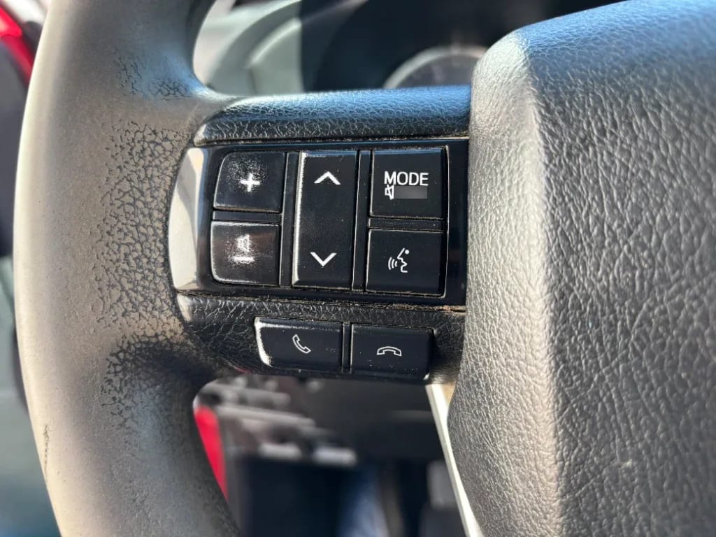 Toyota Hilux Dc 4x4 2.4 D Dx Mt año 2024