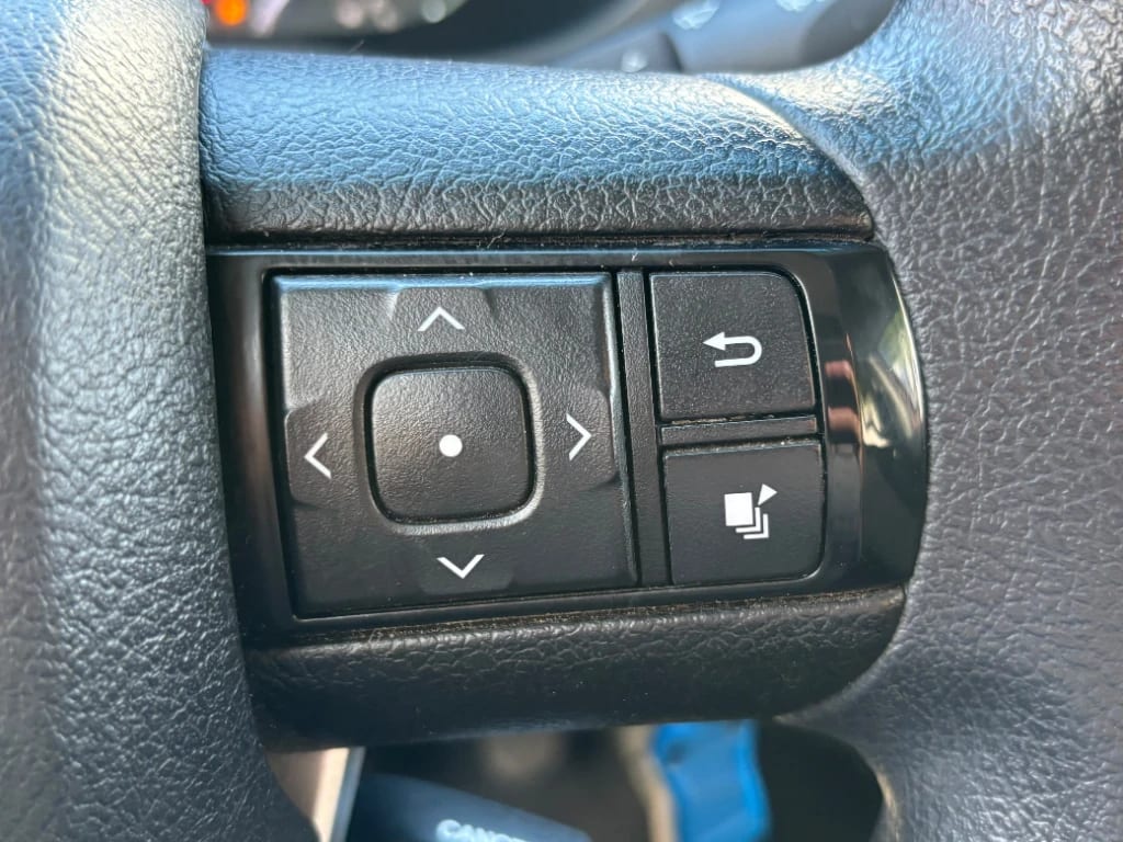Toyota Hilux Dc 4x4 2.4 D Dx Mt año 2024