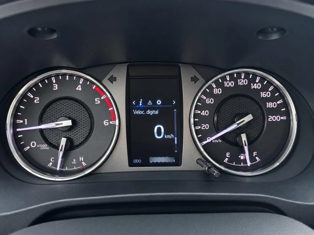 Toyota Hilux Hilux Dc 4x4 2.4 D Dx Mt año 2024