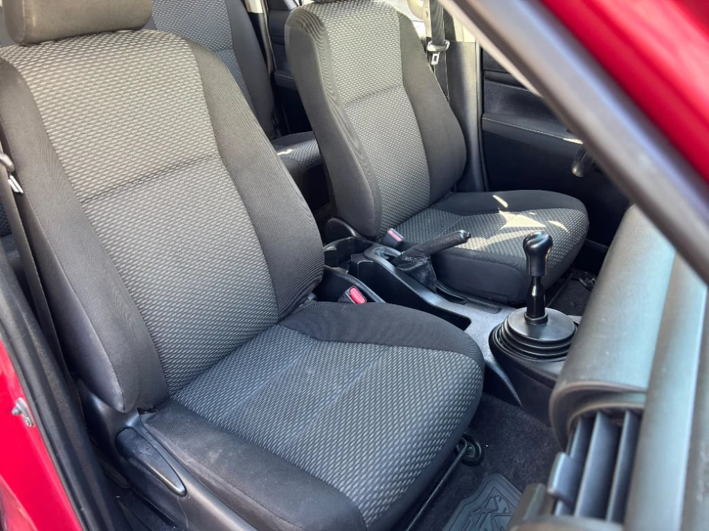 Toyota Hilux Dc 4x4 2.4 D Dx Mt año 2024