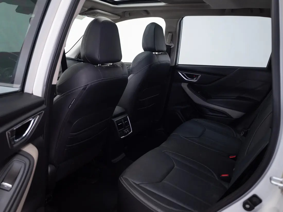Subaru Forester 2.5 Awd Limited Eyesight Gardx At 4x4 año 2024