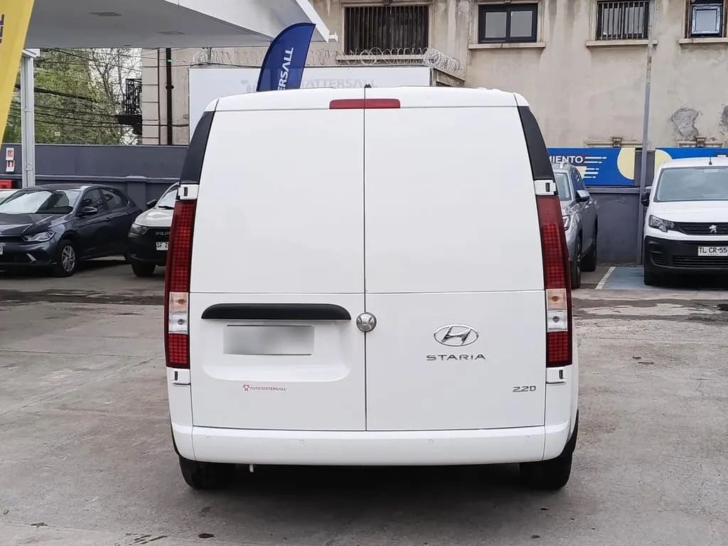 Hyundai Staria 2.2 Furgón año 2023