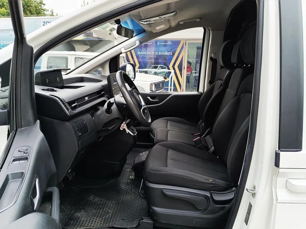 Hyundai Staria 2.2 Furgón año 2023